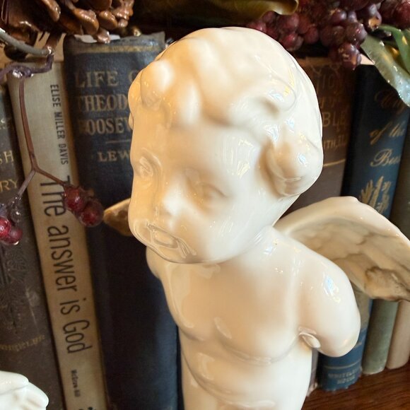 2 Vintage Angel Babies standing on clouds with Gold Tip Wings - Picture 4 of 14